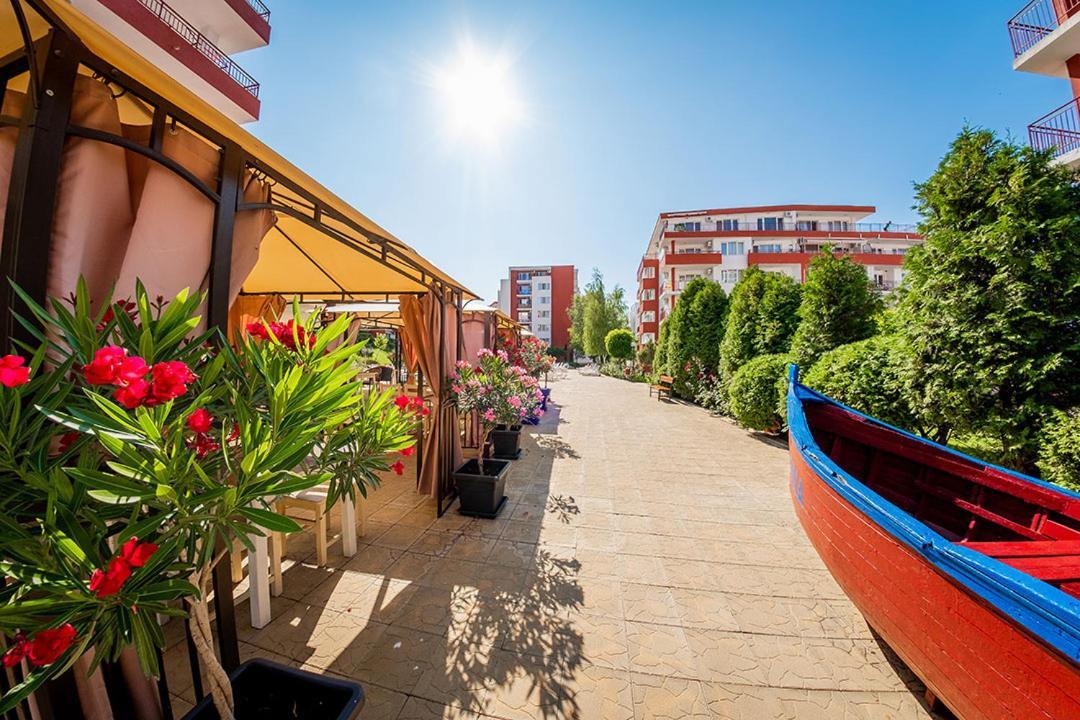 Paradise View Апартамент