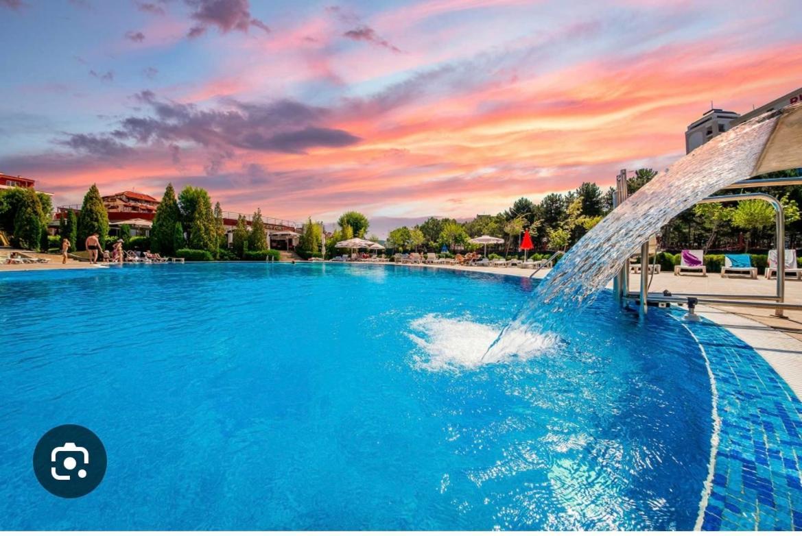 Апартамент Paradise View Слънчев бряг